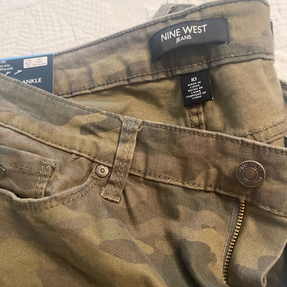 Nine West NWT 10 gramercy skinny ankle jeans green camo stretchy w/front & back - Picture 5 of 8